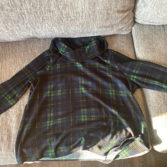 Torrid Plaid Sweater/Turtle Neck - Picture 1 of 1